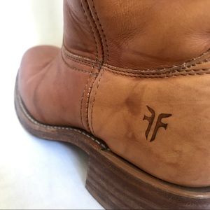 Frye Campus Boots
